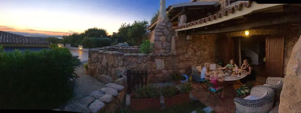 펜션 Isola Dei Gabbiani 호텔 Barrabisa
