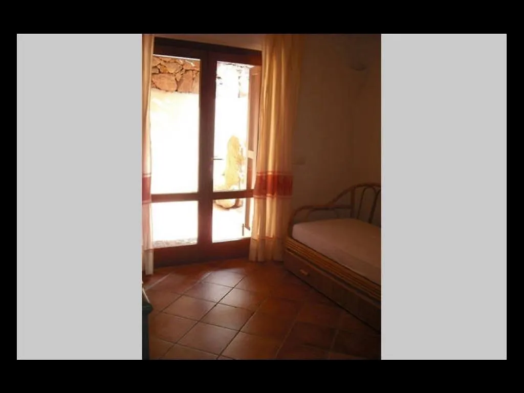 Holiday home Isola Dei Gabbiani Hotel Barrabisa Italy